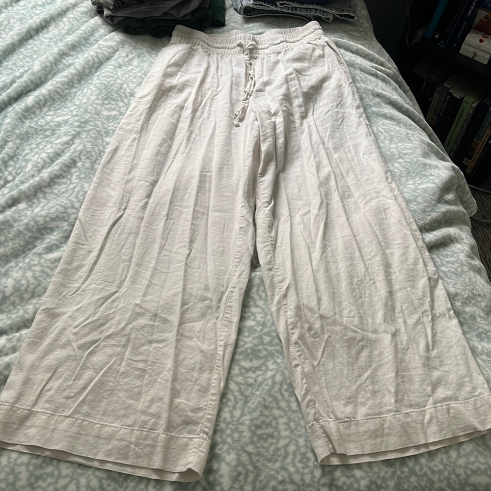 White flowy pants